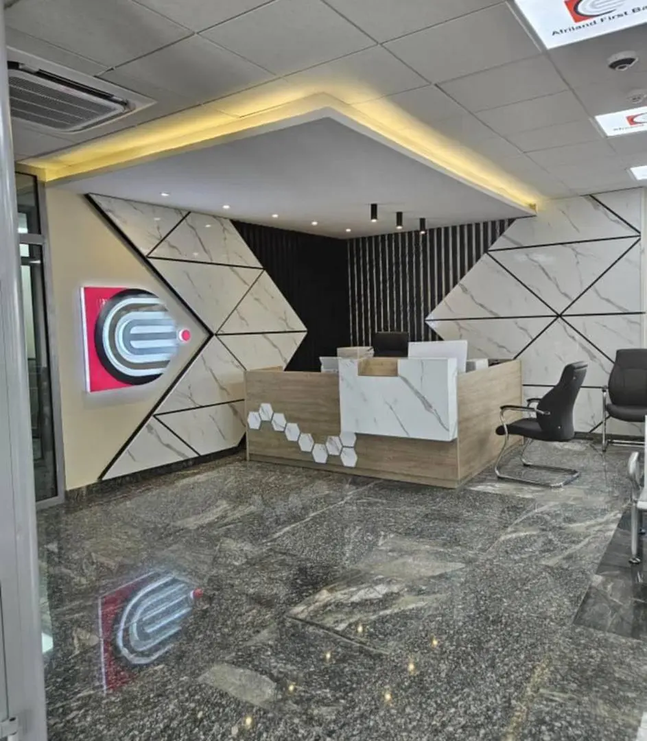 Construction de l'Agence AFRILAND FIRST BANK Logbaba à Douala